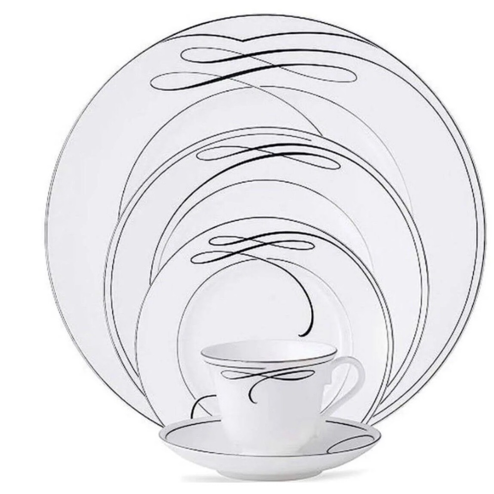 Waterford Ballet Ribbon fine china 5 piece set. Discontinued. New in box.
